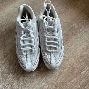 Nike Air Max 95 Shoes